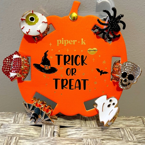 Accessories - Piper K Halloween Rhinestone Hair Clips Set Eyeball Fangs Bat Skull Spider Ghost